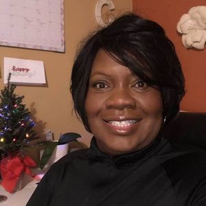 Meet your Posher, Carla